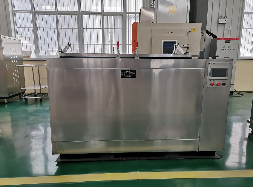 硬质合金深冷处理箱对材料的要求