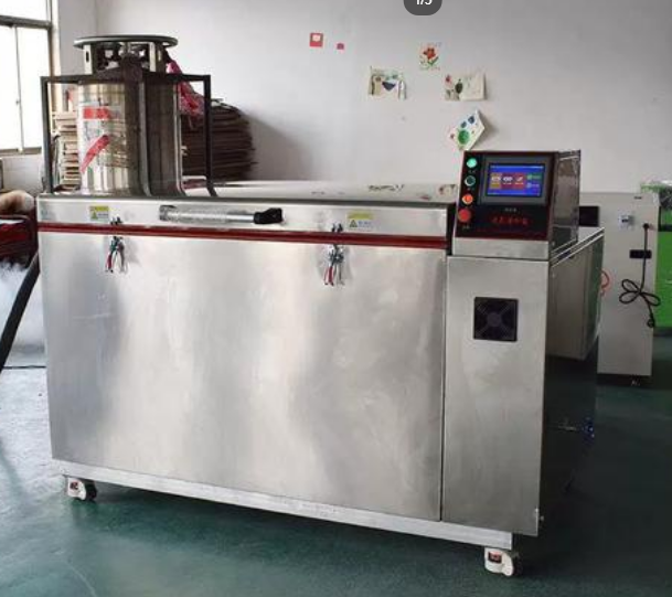 刀具液氮深冷箱是怎么工作